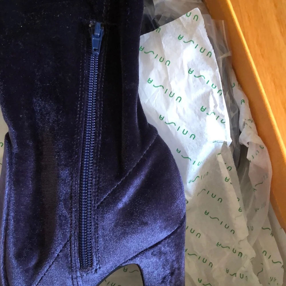 NEW WITH BOX over the knee velvet boots size 6